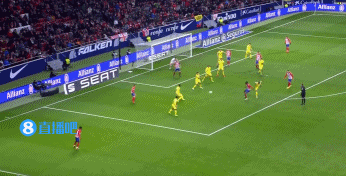 拜仁连续大胜状态恐怖（拜仁火力全开，连场横扫展现统治力）