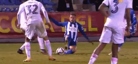 费布鲁亨：扑点要感谢团队的帮助；荷兰能在世界杯取得好成绩（费布鲁亨：点球扑救离不开团队支持，荷兰有望在世界杯取得佳绩）