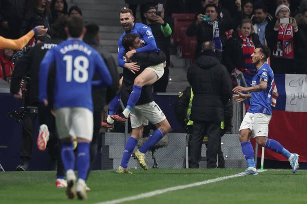 皇家马德里 - 曼城：冠军联赛第六轮巅峰对决，谁将掌控局势？（欧冠第六轮焦点之战：皇马迎战曼城，谁能主宰赛场？）