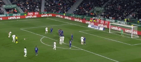 世体：罗克未能赢得解放者杯，巴萨错失协议中100万欧的奖金（世界体育报：罗克无缘解放者杯冠军，巴萨因此错过协议里100万欧奖金）