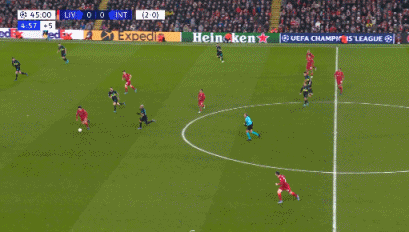 克里斯·保罗：坦然面对人生转折 ，珍惜与家人相伴时光（克里斯·保罗：从容迎接人生新篇，珍藏与家人相守时光）