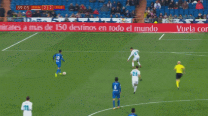 米体：安古伊萨将伤缺三到四个月，那不勒斯中场人手更显紧张（米体：安古伊萨预计伤停3至4个月，那不勒斯中场更加告急）