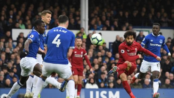 斯帕莱蒂：迪格雷戈里奥是一门；库普踢中卫就是为了参与进攻（斯帕莱蒂：迪格雷戈里奥锁定一门；库普踢中卫是为加强进攻）