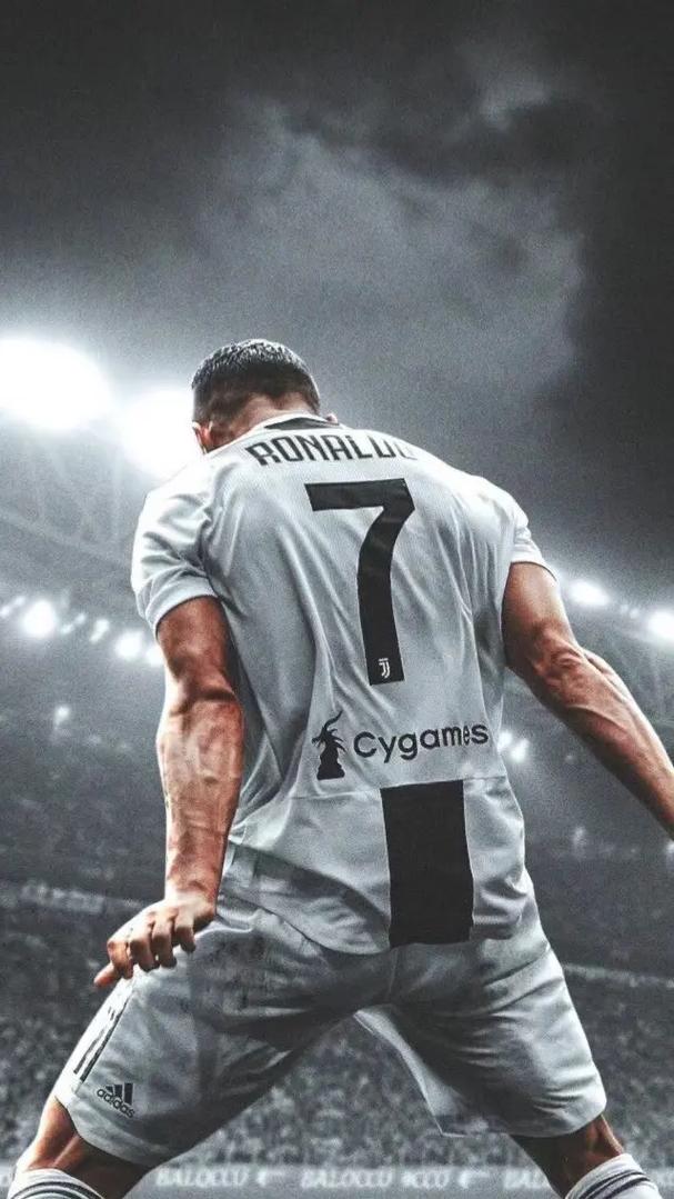 意媒：尤文将续约伊尔迪兹视为俱乐部的绝对优先事项（意媒：尤文将伊尔迪兹续约列为俱乐部头号要务）