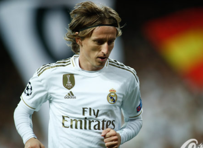 利物浦1-0送国米两连败！升至欧冠第八，索博绝杀，维尔茨造点球（利物浦1-0击退国米送其两连败：升至欧冠第八，索博读秒绝杀，维尔茨制造点球）