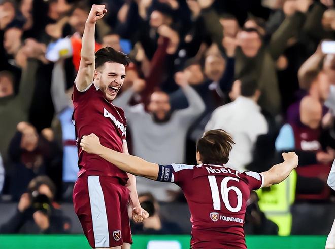 巴萨生死战来袭，法兰克福隐藏致命危机！（巴萨生死战将至，法兰克福暗藏致命隐患）